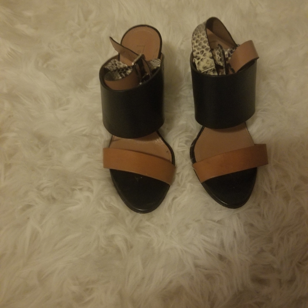 Shoes - Picture 3 of 3